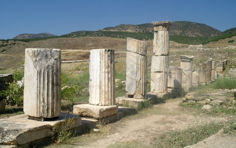 赫拉波利斯，古代城市的废墟