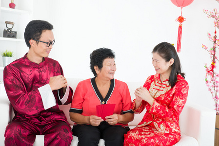 中国新的一年家庭与好运的愿望