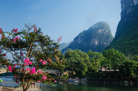 美丽的喀斯特山风景