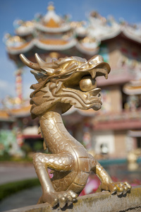 龙在中国寺庙中