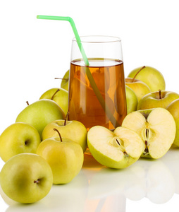 有用的苹果汁与周围隔离上白苹果