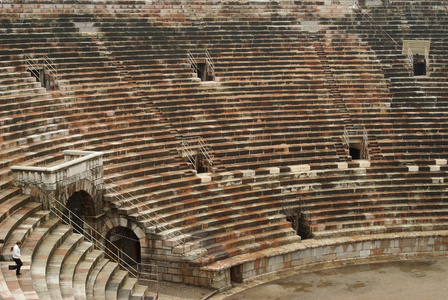 古罗马竞技场的座位图片