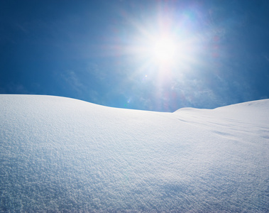 雪小山