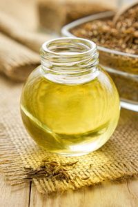 小茴香种子油图片