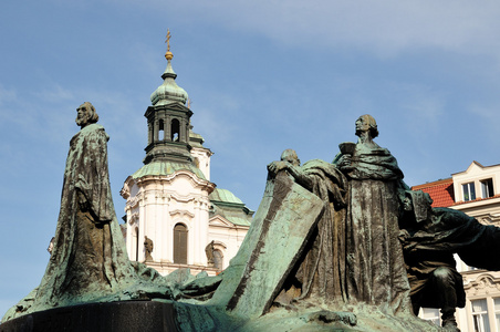 在布拉格老城广场 旅行 jan hus 纪念碑