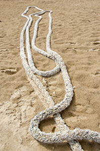 关于海海滩砂旧绳子