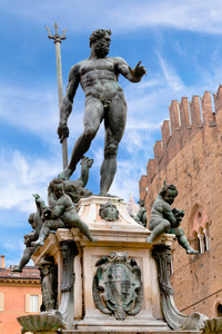 海王星在博洛尼亚，意大利喷泉