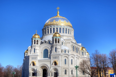 圣尼古拉斯在琅，俄罗斯海军大教堂