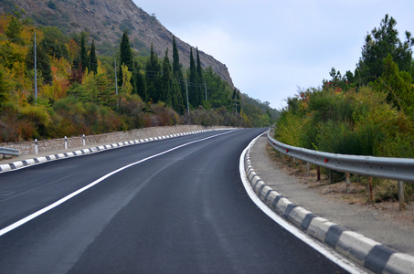 在山的路