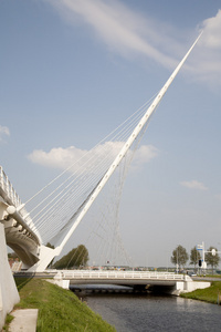 霍夫多尔普，荷兰三个圆型桥梁之一