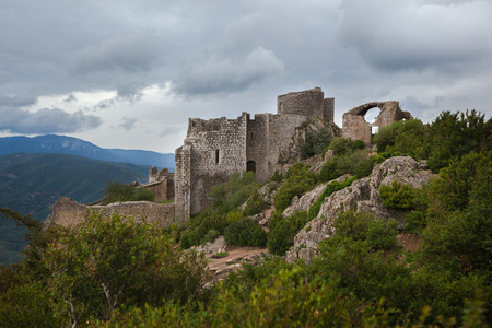 卡特里派城堡 peyrepertuse