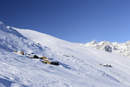 高山冬季风景