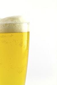 最受欢迎的啤酒泡沫和水沫玻璃
