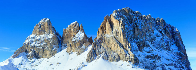 美丽的冬天山风景