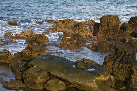 海洋岩石