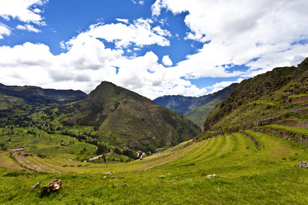 pisaq 老印加堡垒和梯田在旁库斯科，秘鲁，南美洲的神圣山谷