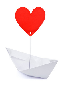 纸船与红色的心帆