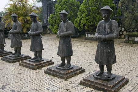 石文华荣誉卫兵在墓的潘文凯亭 色相 越南