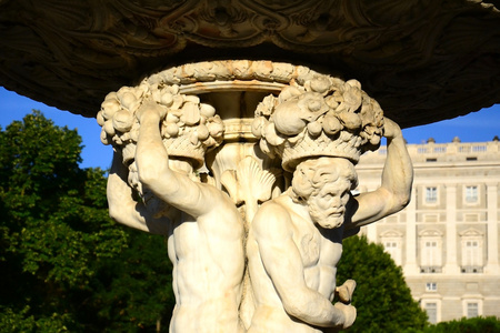 喷泉 雕像