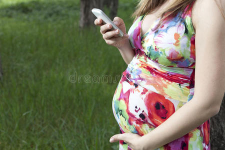 孕妇户外活动