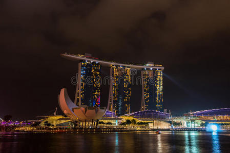 新加坡滨海湾沙滩夜景