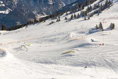 滑雪胜地巴德加斯坦在冬季雪山，奥地利，萨尔茨堡
