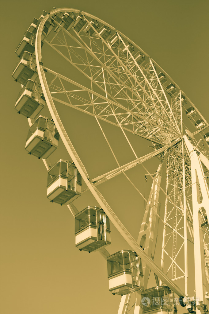 摩天轮的黄色照片-正版商用图片1bmxqt-摄图新视界