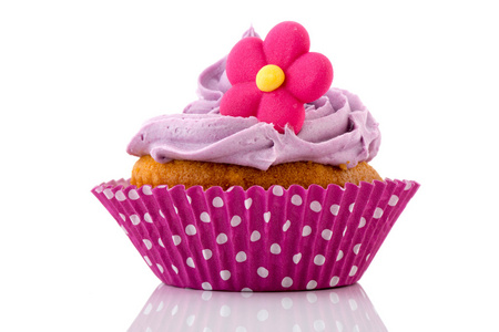 粉红色蛋糕与花