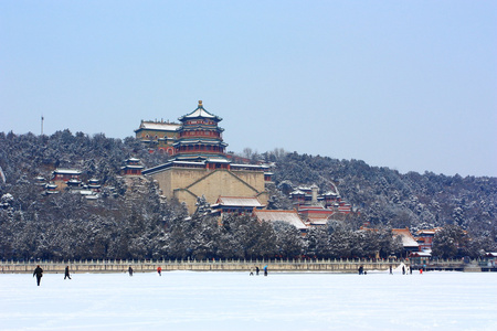 暴风雪般的颐和园