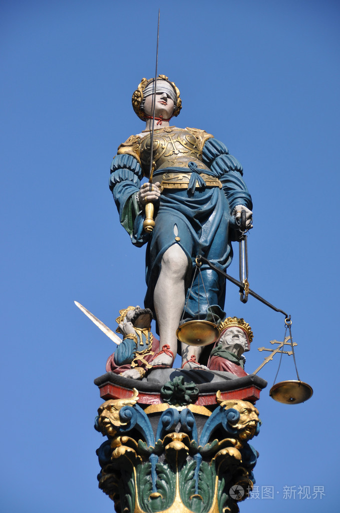 忒弥斯雕像在伯尔尼瑞士