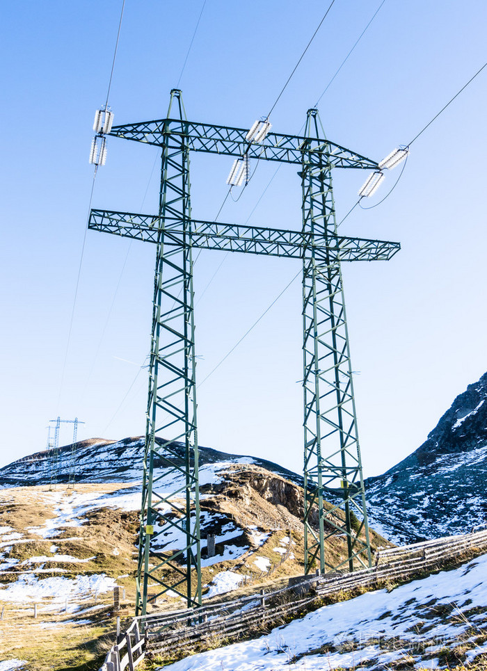电力塔