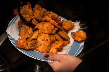 pakora，洋葱 bhaji