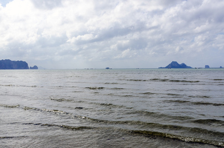 美丽的海海滩泰国甲米