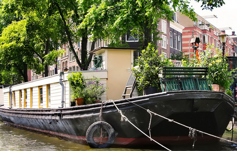 在阿姆斯特丹的浮动房子
