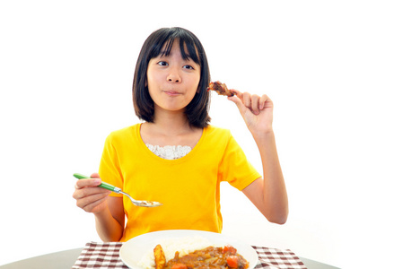 微笑女孩与膳食图片