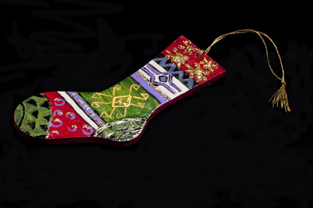 由陶瓷其手工制作的圣诞礼物的圣诞老人袜子