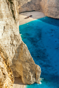 沉船上海滩 navagio 在扎金索斯，希腊的视图