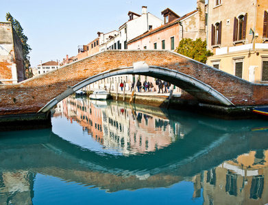 这座桥图片-这座桥素材-这座桥插画-摄图新视界