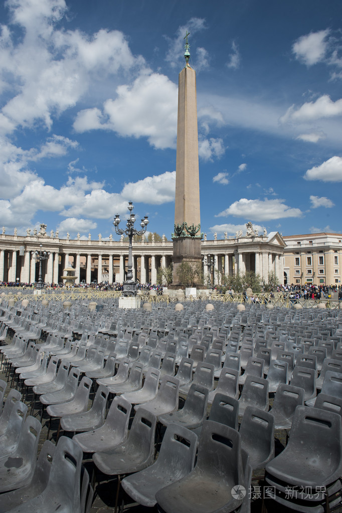 方尖碑在罗马圣伯多禄广场