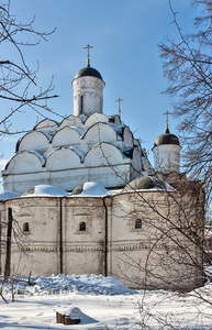 保护的 rubtsovo，莫斯科河的圣母大教堂