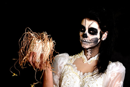 新娘的头骨图片