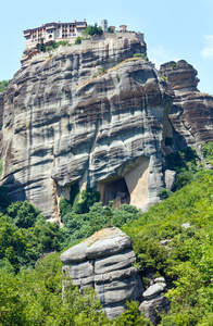 米特奥拉洛基寺院