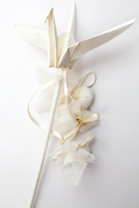 婚礼忙装饰与折纸鸟