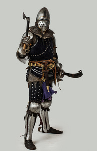 骑士在中世纪装甲与武器