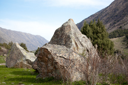 山风景。ala邸吉尔吉斯斯坦