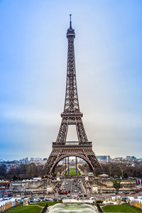 埃菲尔铁塔在巴黎法国