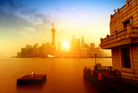 中国上海日出景观