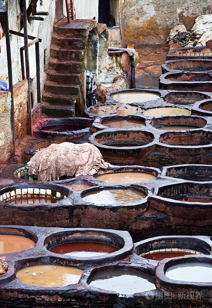 摩洛哥皮革工厂, 古代工艺在麦地那的非斯