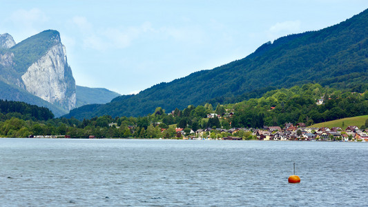 Mondsee Summer Lake奥地利。