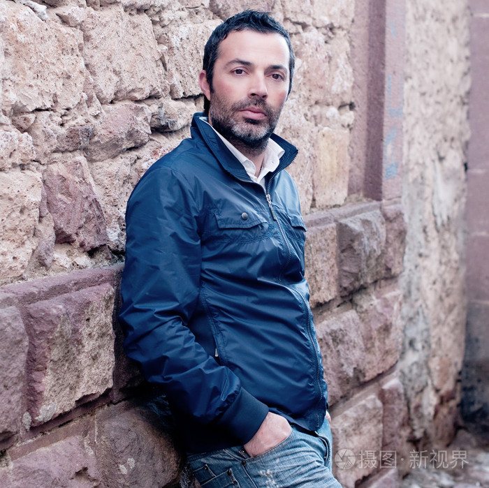 英俊的意大利人